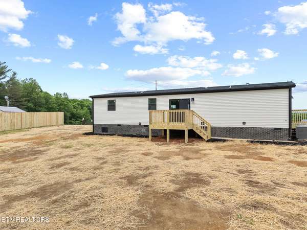 117 Delia Young Lane, Wartburg, TN 37887