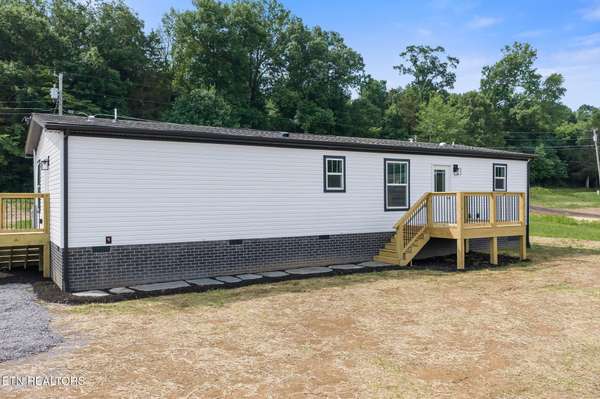 3213 Sweetwater Vonore Rd, Sweetwater, TN 37874
