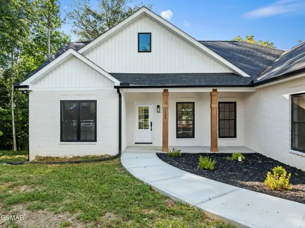 1430 Beechtop Lane, Kodak, TN 37764