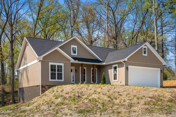 2326 Geraldine Way, Sevierville, TN 37876