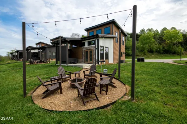 984 Goose Gap Road, Sevierville, TN 37876