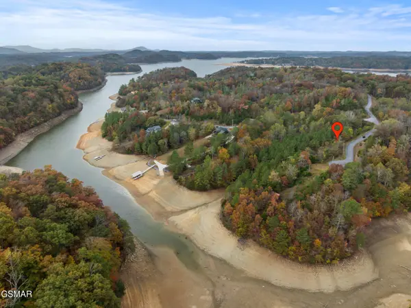 57 Fork Horn Trail, Dandridge, TN 37725