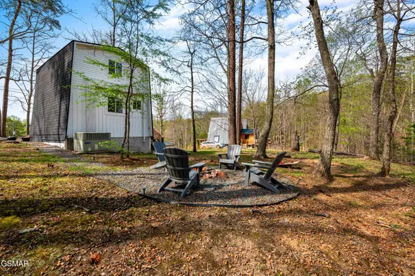 1638 S Mountain View Road, Sevierville, TN 37876