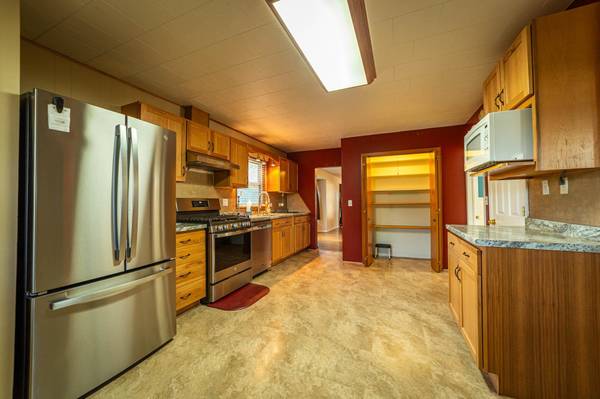 714 E 6th st, Concordia, KS 66901