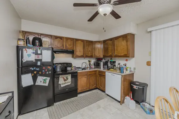 1822 & 1826 N Arrowhead, Derby, KS 67037