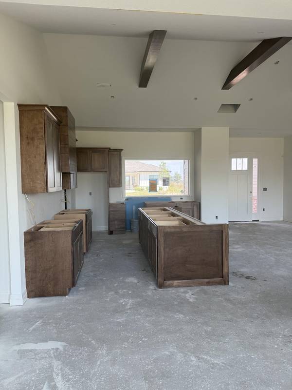 12075 E Shadowridge St, Wichita, KS 67226