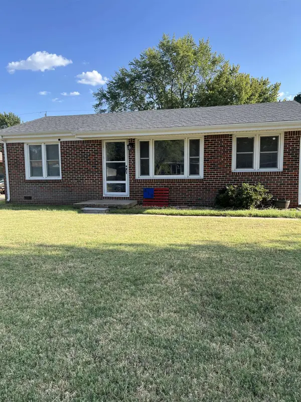 419 SW 5th, Haysville, KS 67060