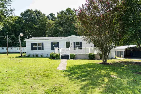 3908 Old Georgia HWY, Cowpens, SC 29330