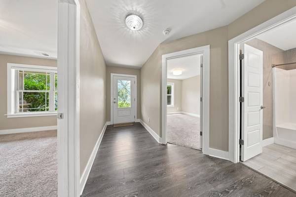 527 S Fredrick Way, Boiling Springs, SC 29316