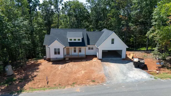 436 Dublin LN, Columbus, NC 28722