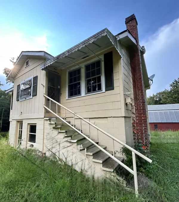 210/220 Willow ST, Pacolet, SC 29372