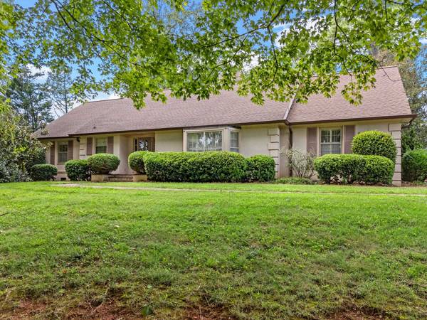 1035 Partridge RD, Spartanburg, SC 29302-3325