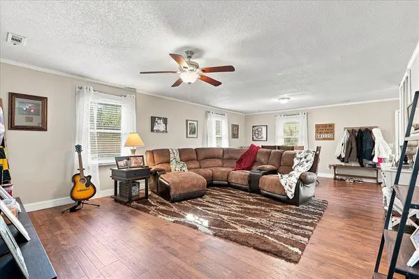 1051 Ezell RD, Chesnee, SC 29323