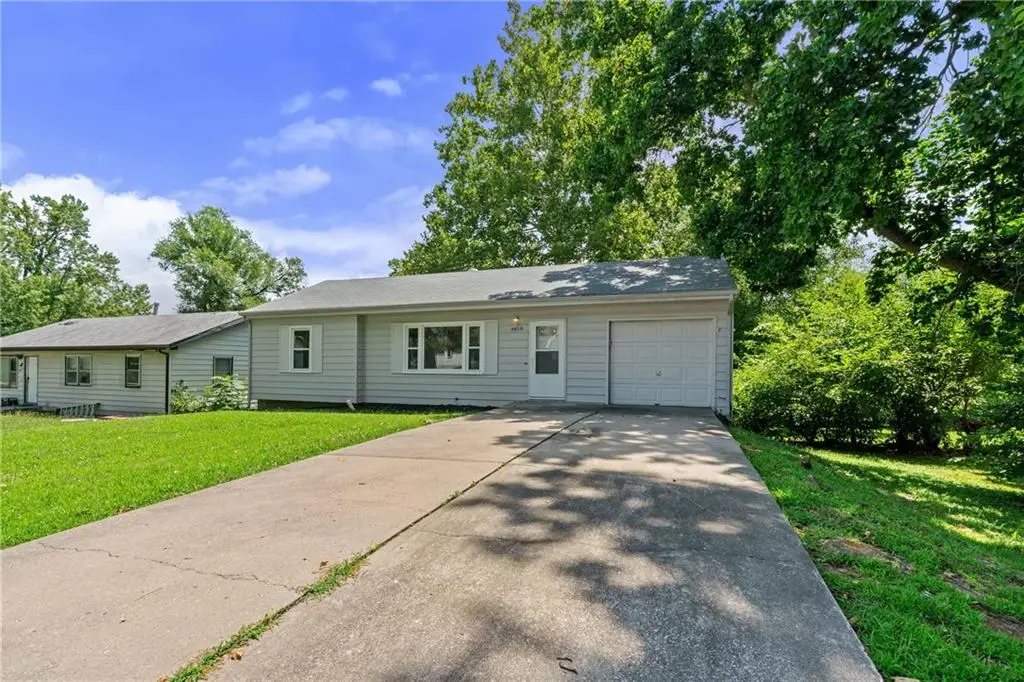 4819 NE 47TH ST, Kansas City, MO 64117