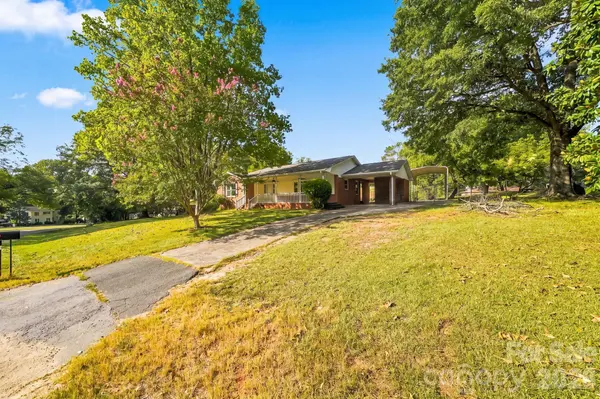 101 Reading ST, York, SC 29745