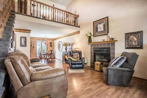 1012 E Green Gables ST, Olathe, KS 66061