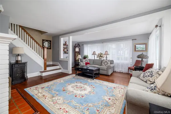 39 Princeton ST, Rockville Centre, NY 11570