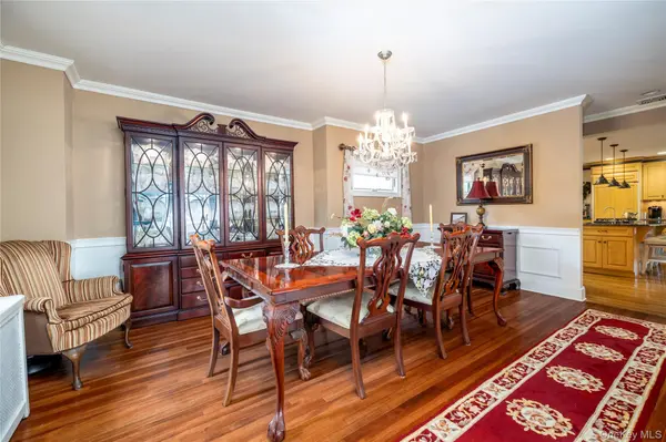 39 Princeton ST, Rockville Centre, NY 11570