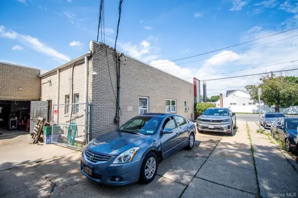 514 Merrick RD, Baldwin, NY 11510