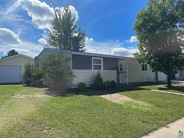 32 Astor Rd, Babbitt, MN 55706