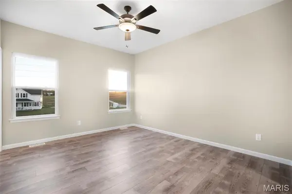 304 Heritage Valley DR #34, New Haven, MO 63068