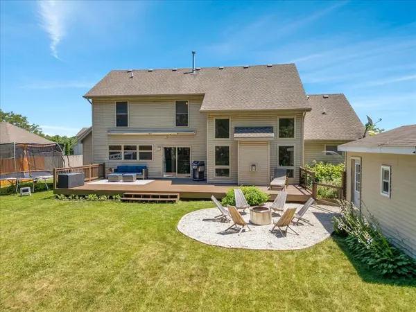 230 English LN, Winthrop Harbor, IL 60096