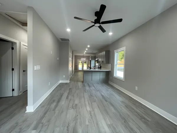 1203 East End ST #A, Columbia, TN 38401