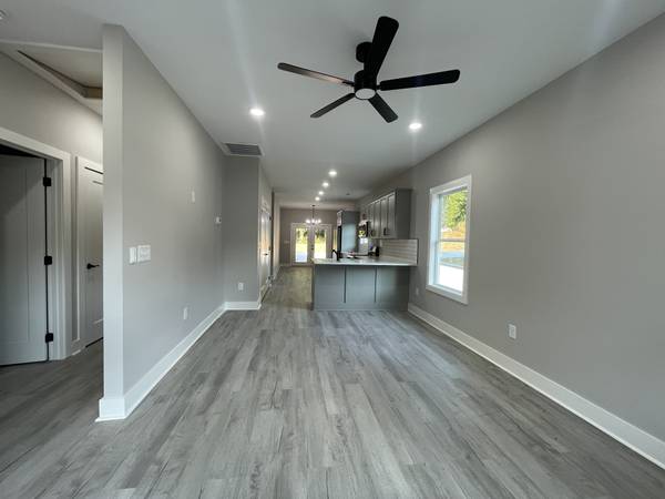 1203 East End ST #A, Columbia, TN 38401