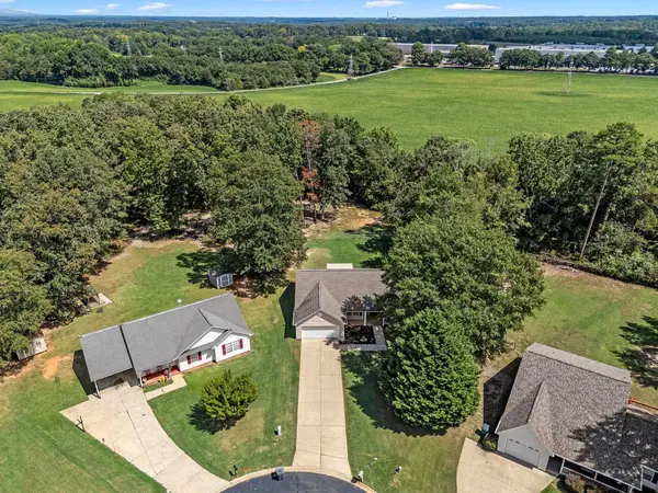 172 Lockland DR, Chesnee, SC 29323