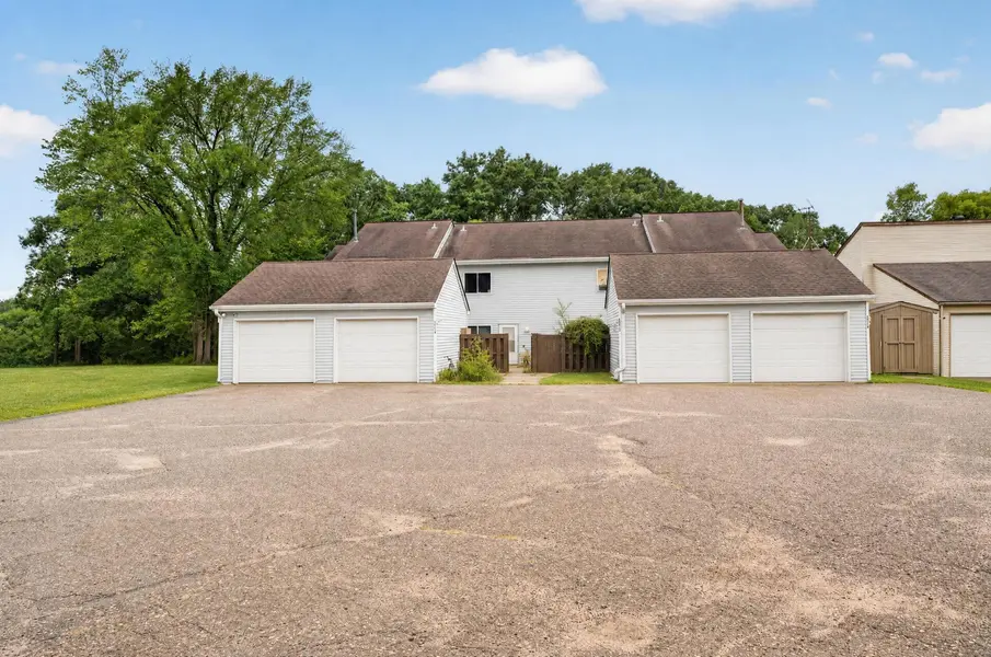39208-39214 Grand AVE, North Branch, MN 55056