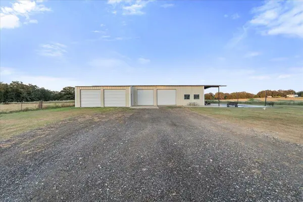 972 County Road 335, Rockdale, TX 76567