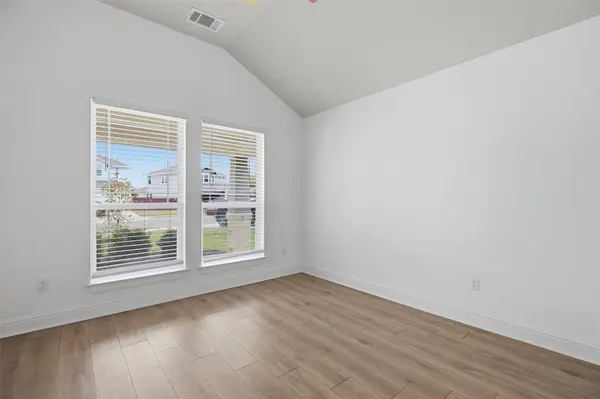 321 Gaida LOOP, Georgetown, TX 78628