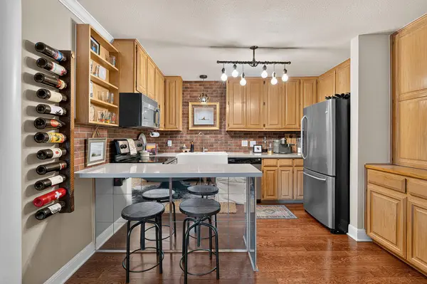 2500 Steck Ave #4, Austin, TX 78757