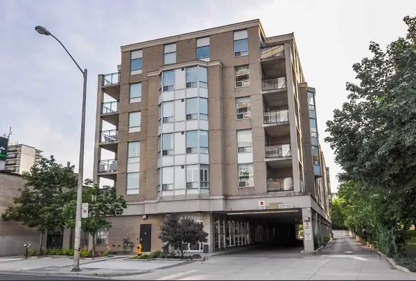 5940 Yonge ST #207, Toronto C07, ON M2M 4M6
