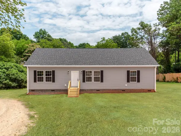 391 Stutts RD, Mooresville, NC 28117