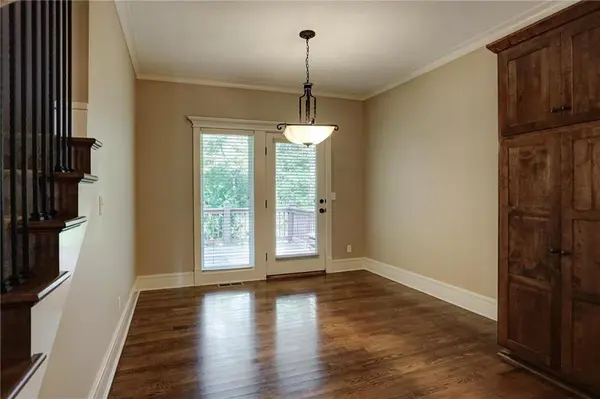 7300 N Conant AVE, Kansas City, MO 64152