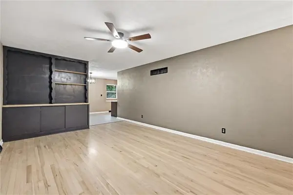 2806 N River BLVD, Independence, MO 64050