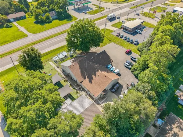 6108 N Belt HWY, Country Club, MO 64505