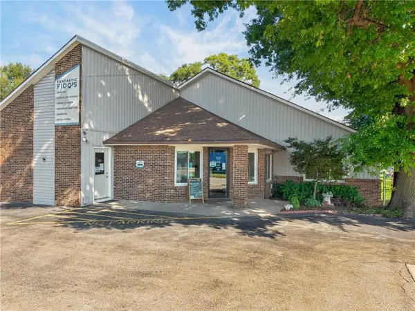 6108 N Belt HWY, Country Club, MO 64505