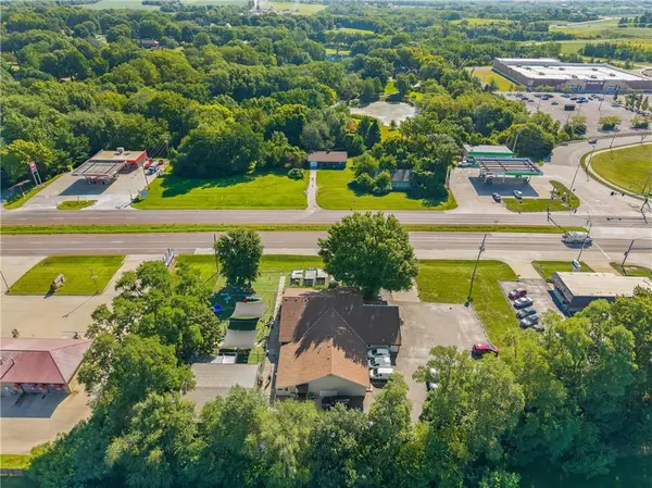 6108 N Belt HWY, Country Club, MO 64505