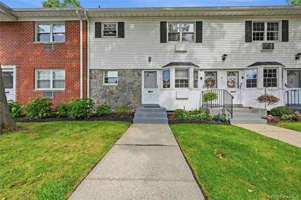 2310 Wilshire LN #2310, Oakdale, NY 11769
