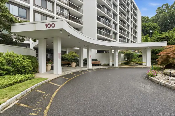 100 High Point DR #710, Hartsdale, NY 10530