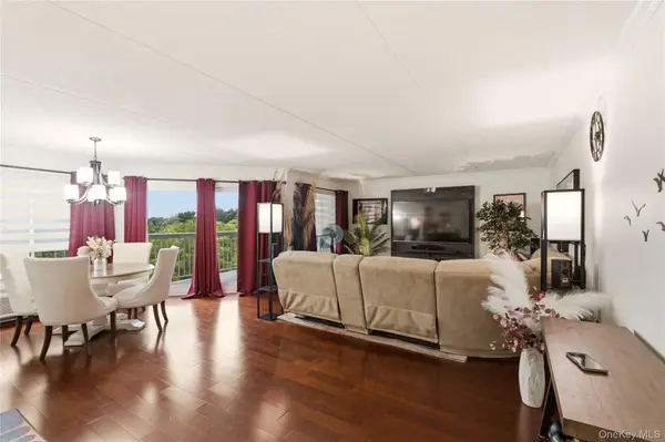 100 High Point DR #710, Hartsdale, NY 10530