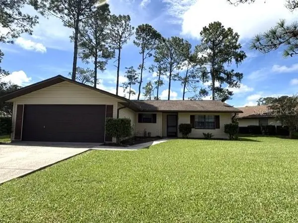 24 WELLSIDE LN, Palm Coast, FL 32164