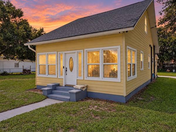 1000 DELAWARE AVE, St Cloud, FL 34769