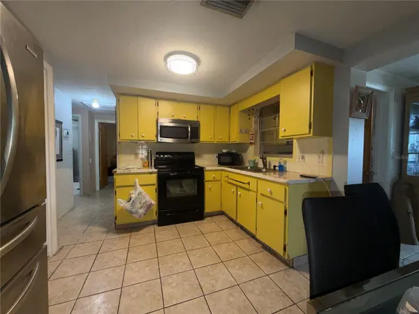 6251 6TH AVE, New Port Richey, FL 34653