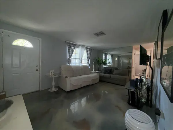 6251 6TH AVE, New Port Richey, FL 34653