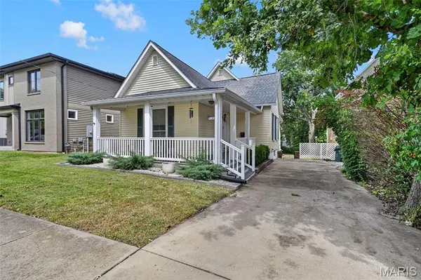 7333 Wise AVE, Richmond Heights, MO 63117
