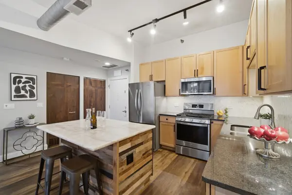 901 W Madison ST #919, Chicago, IL 60607