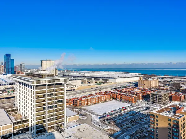 2605 S Indiana AVE #2304, Chicago, IL 60616